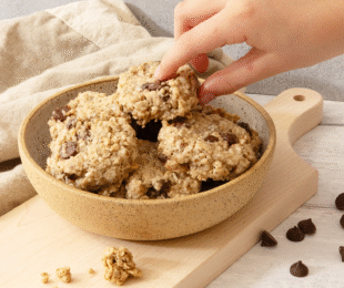 Chocolate Chip Granola Cookies